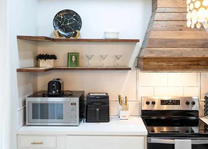 Esplanade Magic 5 Just Minutes By Uber Or Car To French Quarter And 5 Mins From Superdome